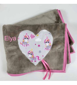 Couverture Bébé Brodée - Motif Licorne Mignonne