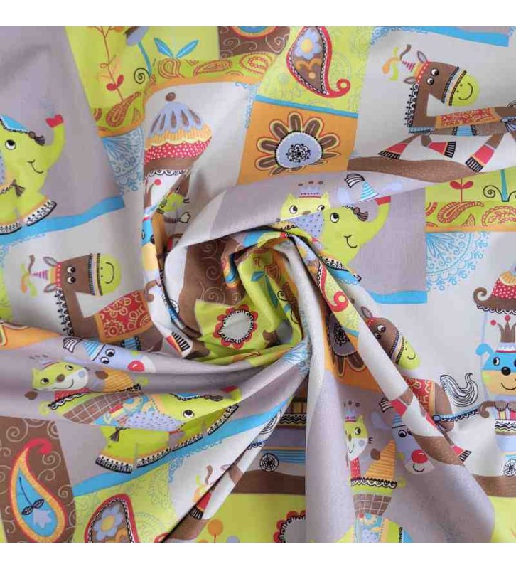 tissu coloré pour chambre d'enfant