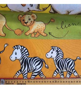 Animaux de la jungle sur ce joli tissu idéal pour égayer la chambre