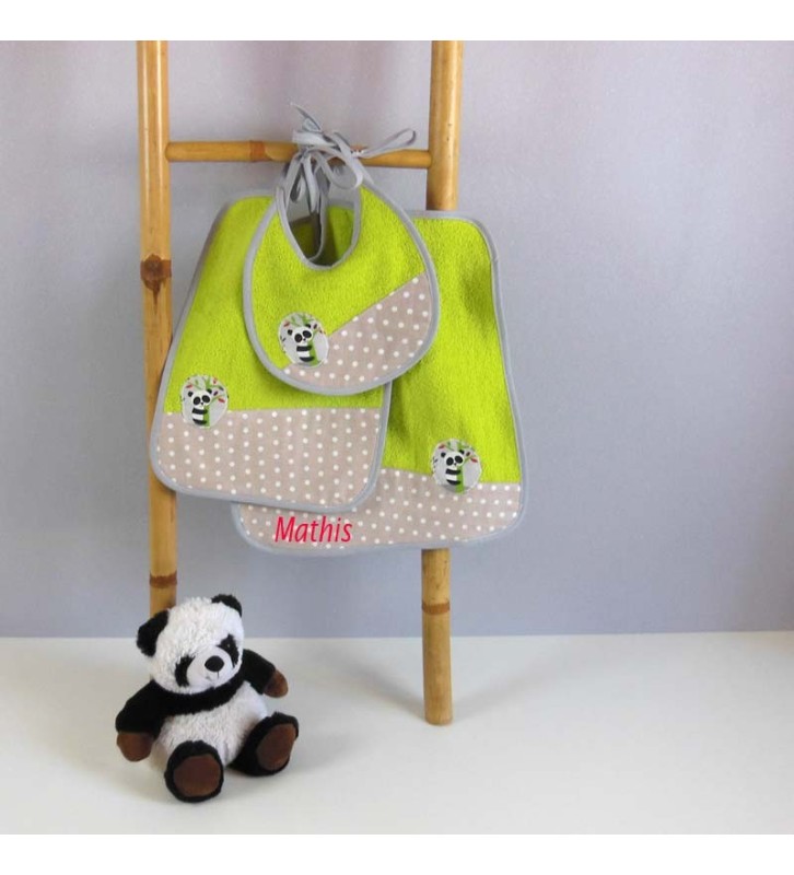 Coffret Naissance 3 Bavoirs vert Evolutifs - Panda